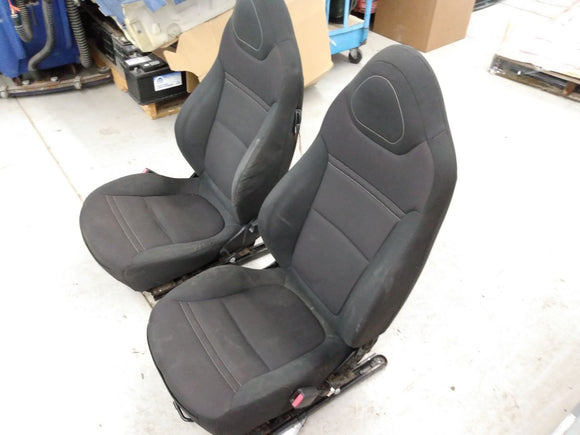 Saturn Sky Pair Of Front Seats