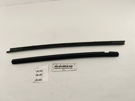 Saturn Sky Pair Of Front Right Door Weatherstrips