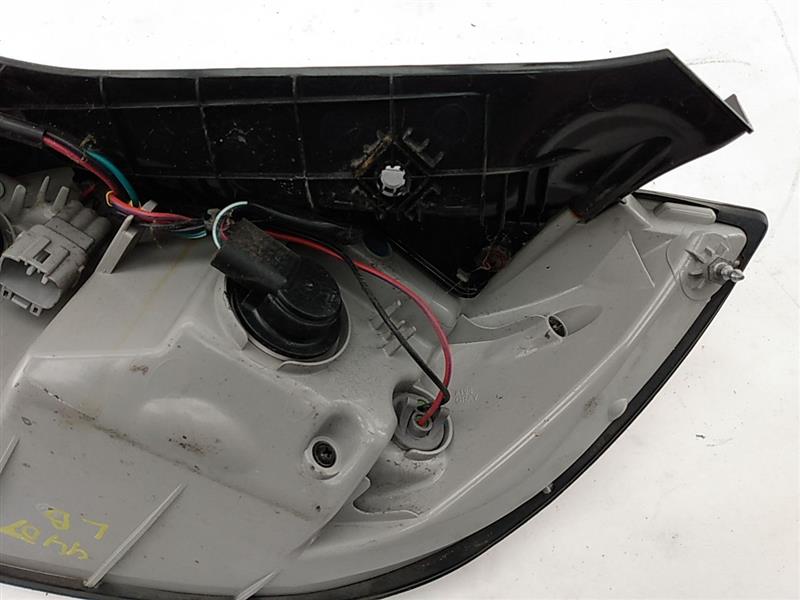 Saturn Sky Left Tail Light | Playground PAR