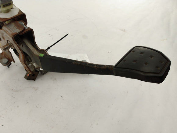 Saturn Sky Clutch Pedal