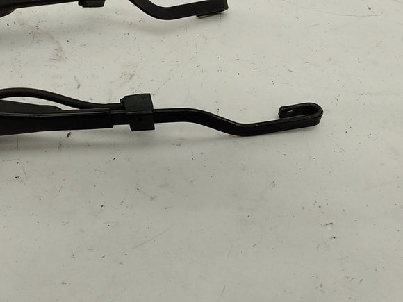 Saturn Sky Pair Of Wiper Arms