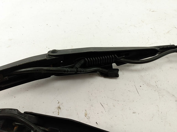 Saturn Sky Pair Of Wiper Arms