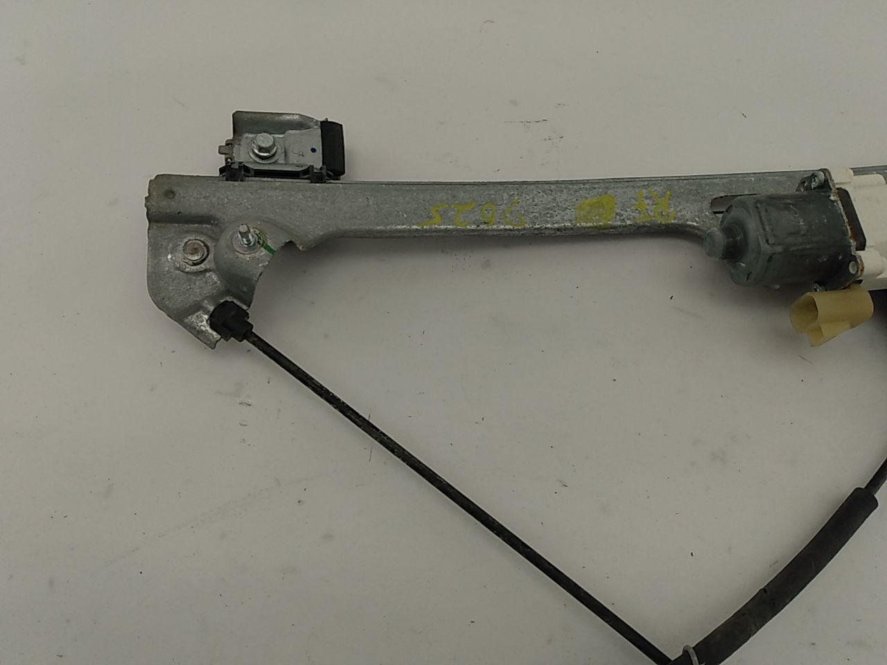 Chevrolet Silverado Front Right Door Window Regulator