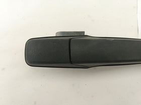 Chevrolet Silverado Front Right Exterior Door Handle - 0