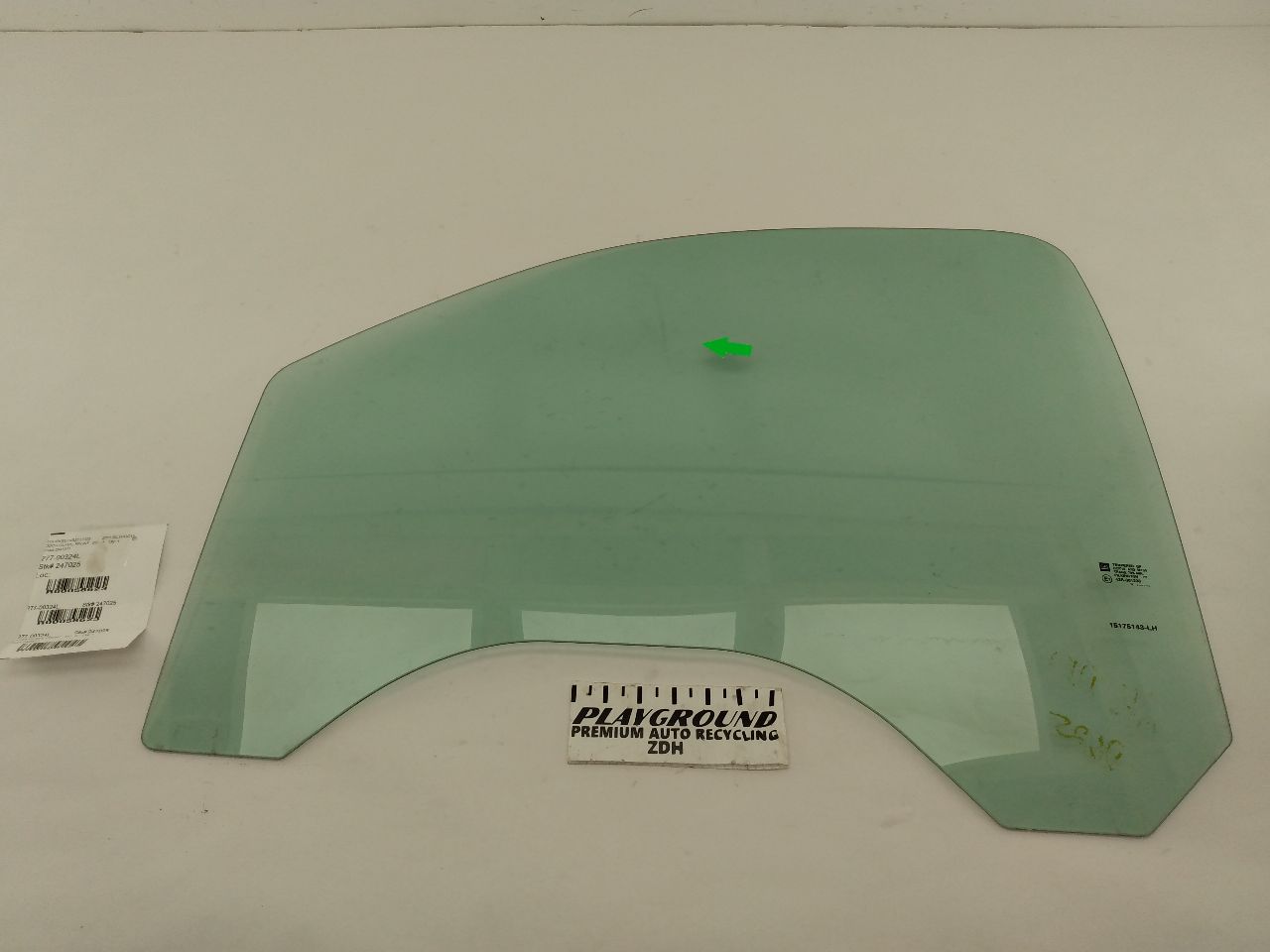 Chevrolet Silverado Front Left Door Glass