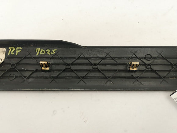 Chevrolet Silverado Front Right Door Scuff Plate