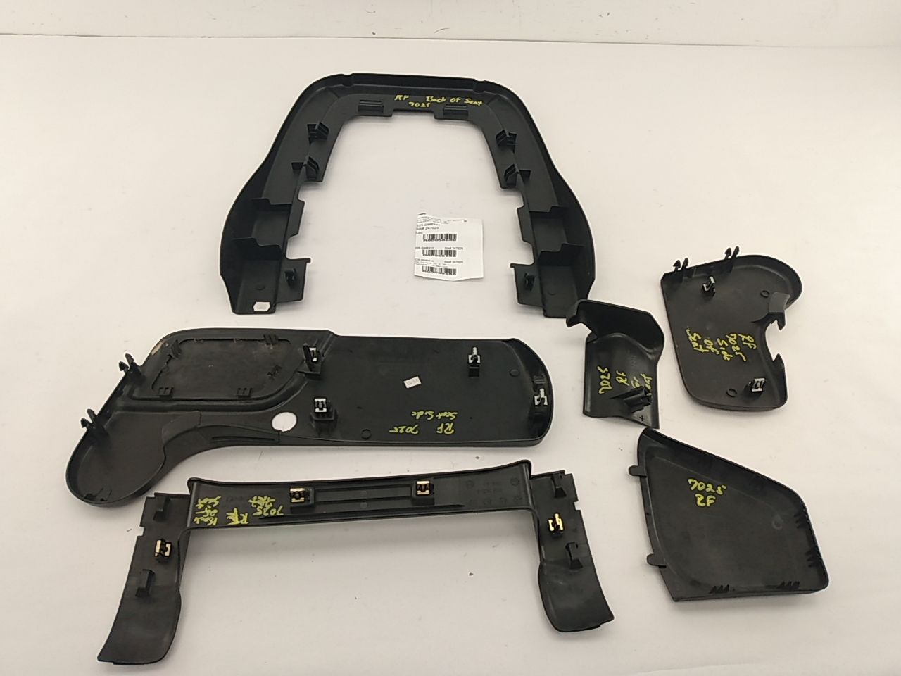 Chevrolet Silverado Front Right Seat Trim Set