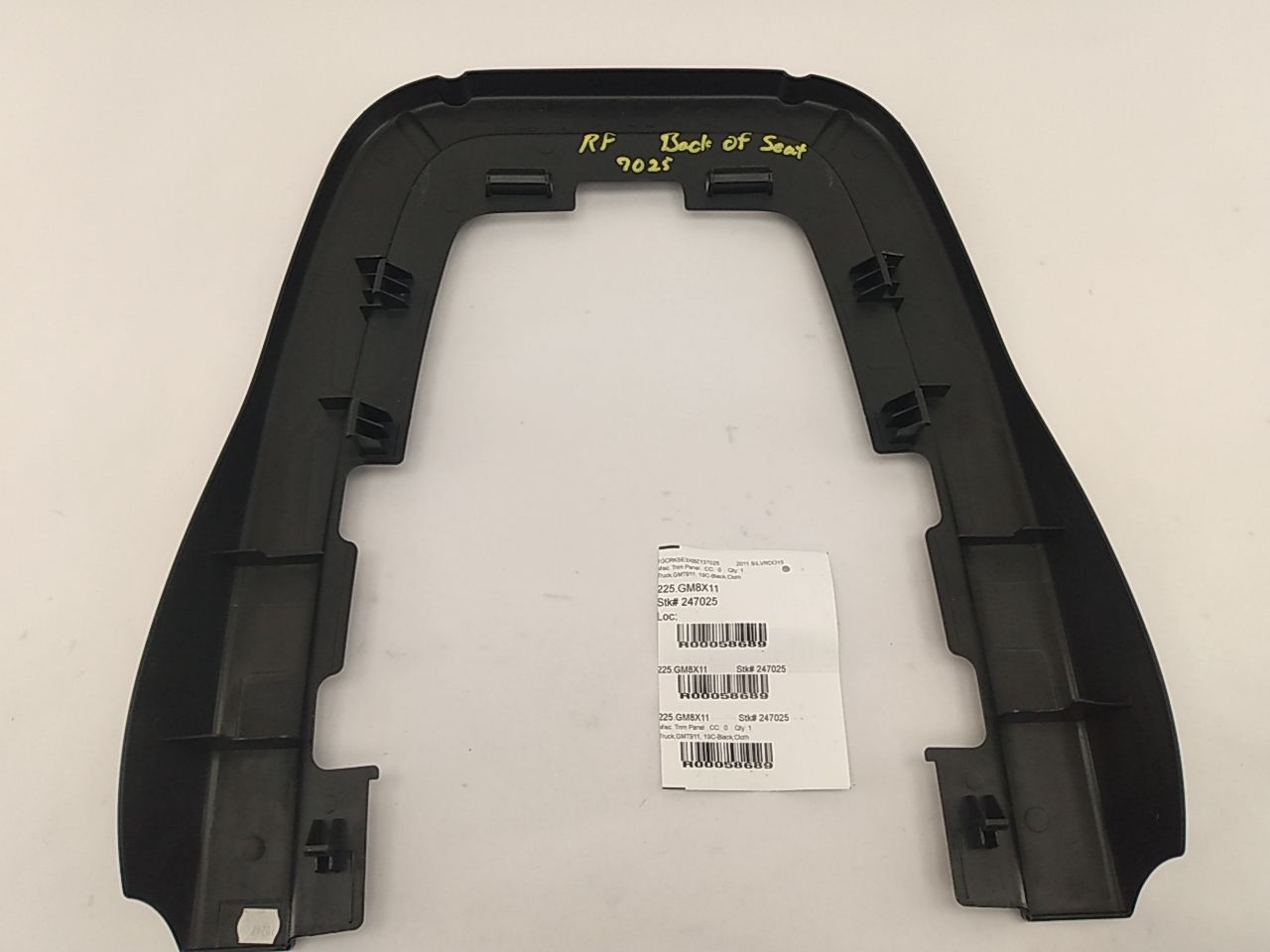 Chevrolet Silverado Front Right Seat Trim Set