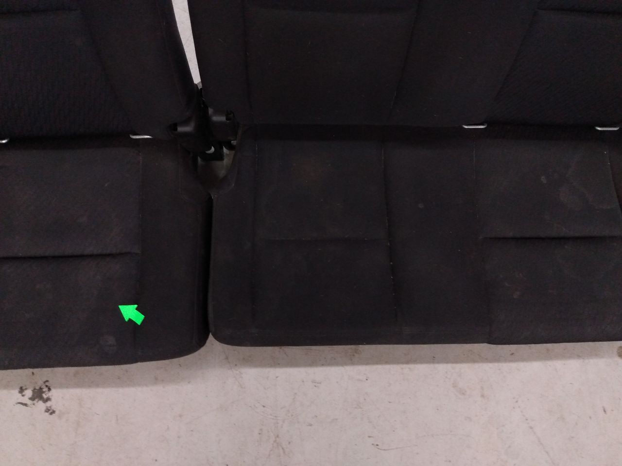 Chevrolet Silverado Rear Seat Set