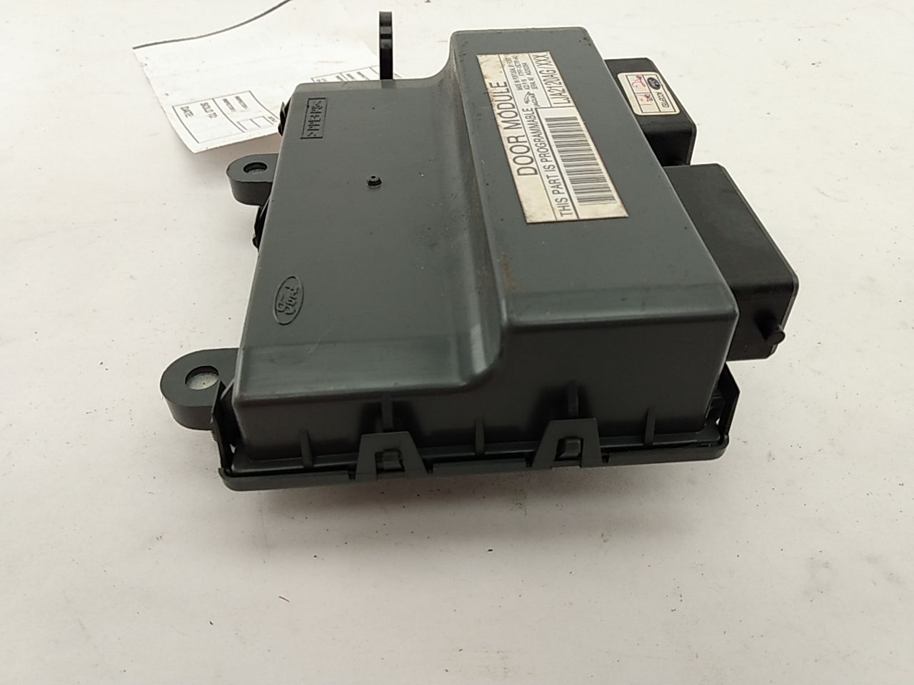 Jaguar XK8 Front Left Door Control Module