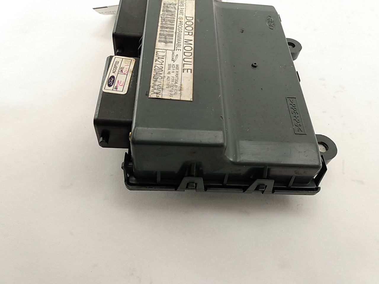 Jaguar XK8 Front Right Door Control Module