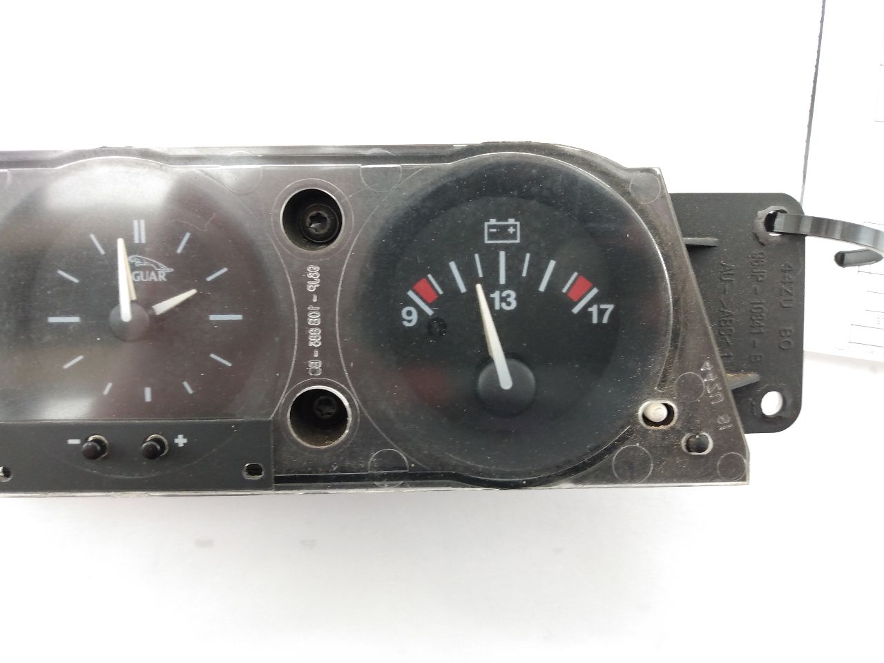 Jaguar XK8 Dashboard Gauge Cluster