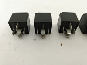 Jaguar XK8 Set Of Relays - 0