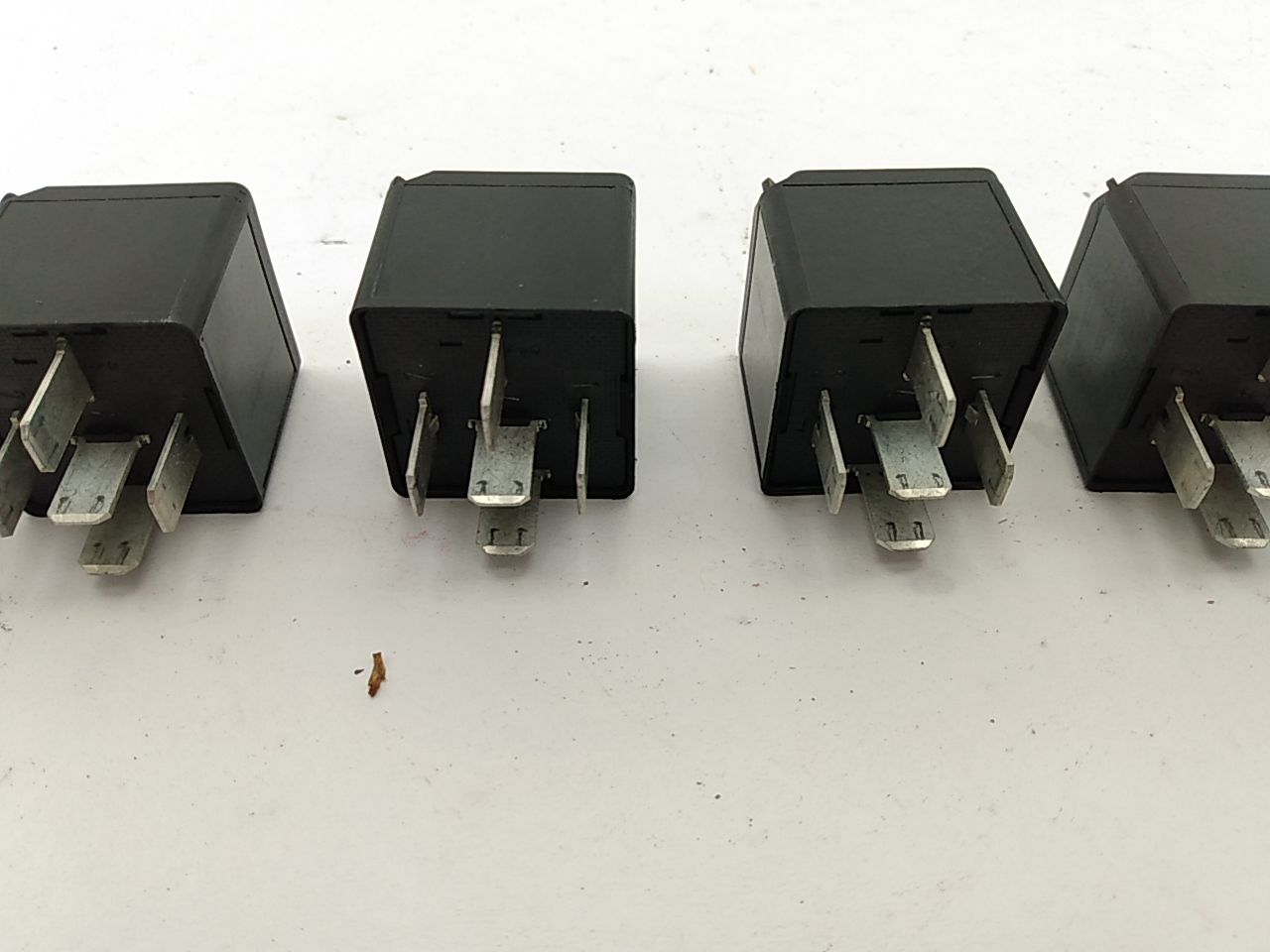 Jaguar XK8 Set Of Relays