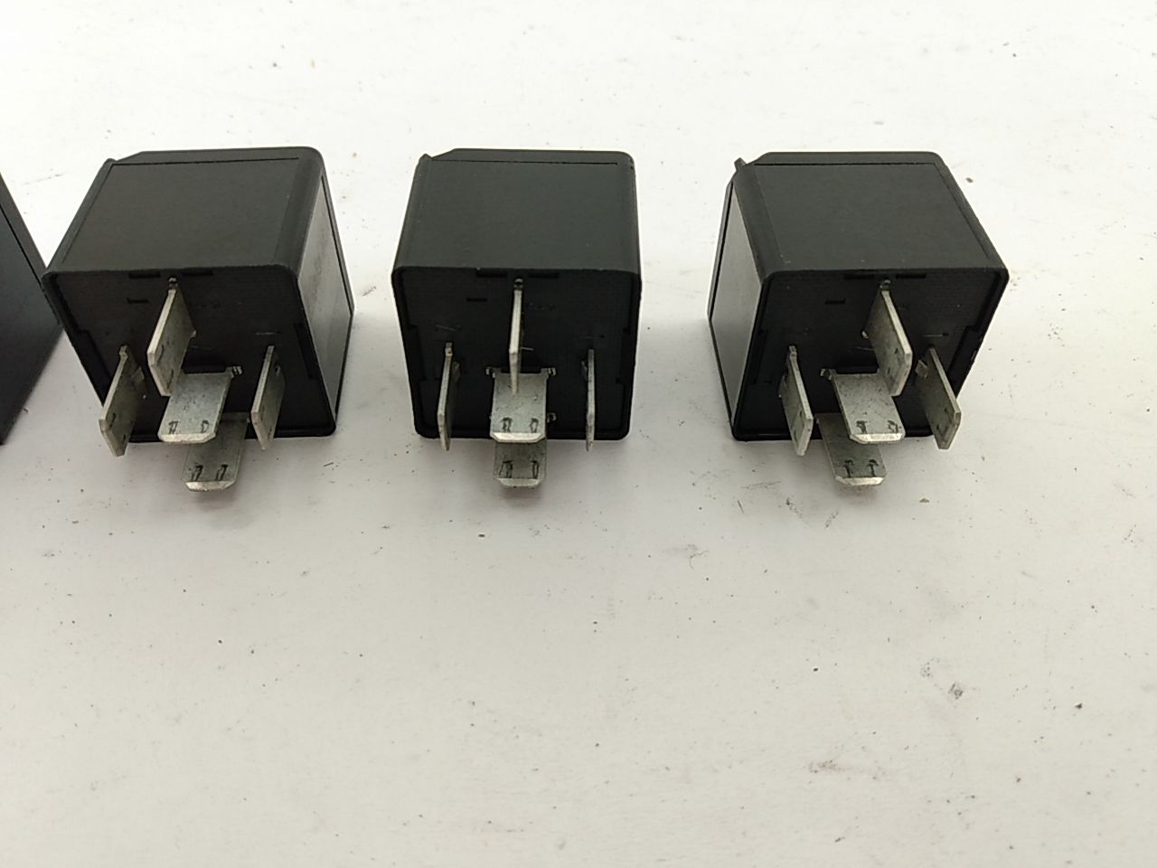 Jaguar XK8 Set Of Relays