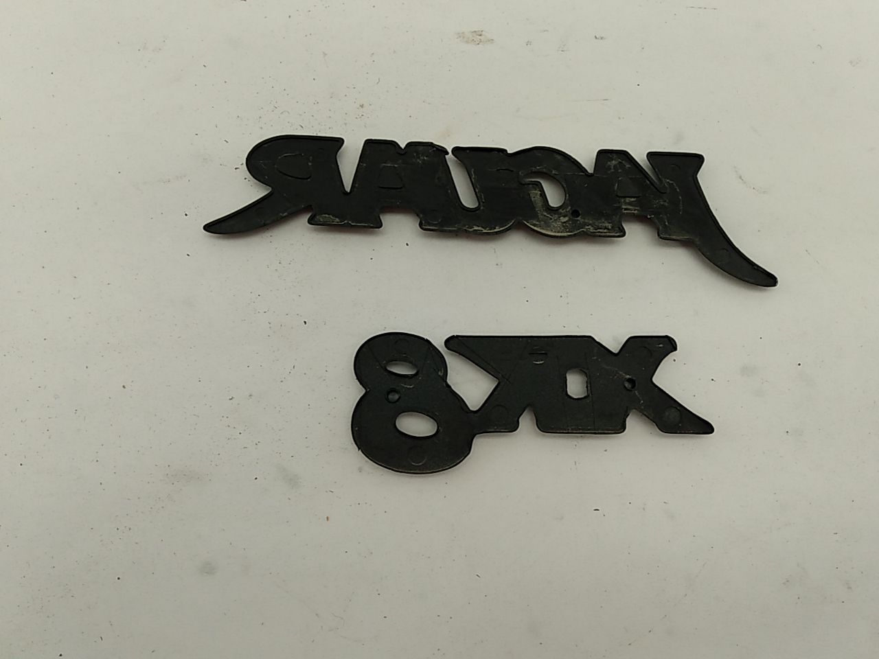 Jaguar XK8 Pair Of Trunk Emblems