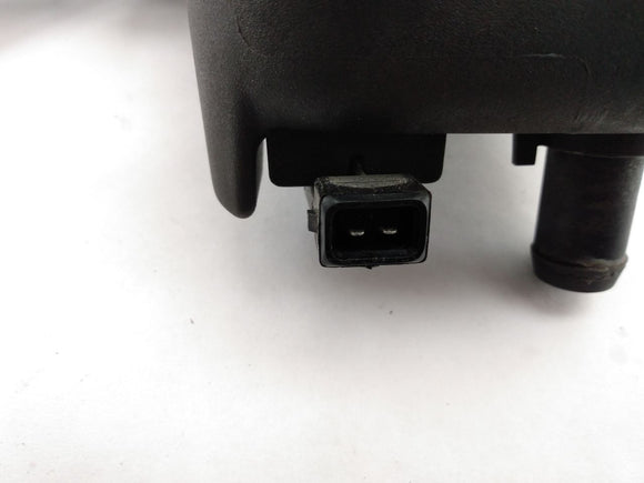 Jaguar XK8 Coolant Reservoir