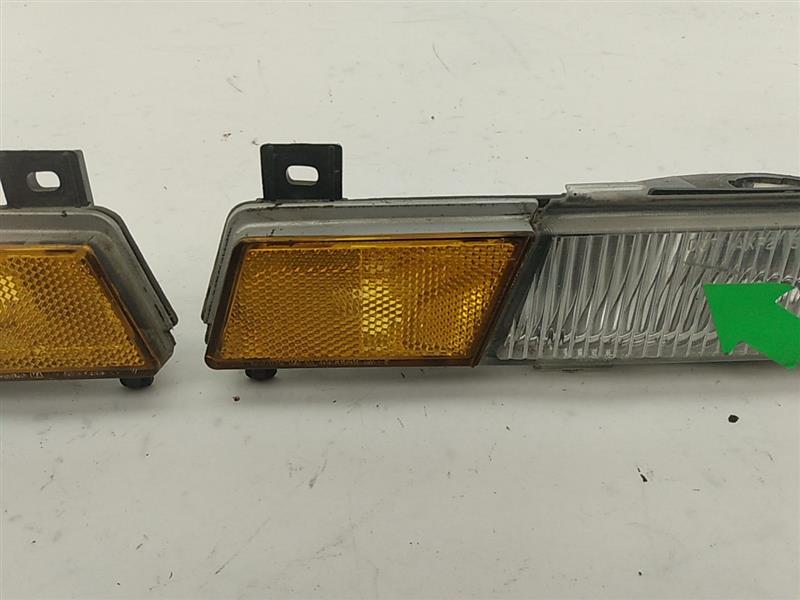 Chevrolet Corvette Pair Of Front Corner Lights