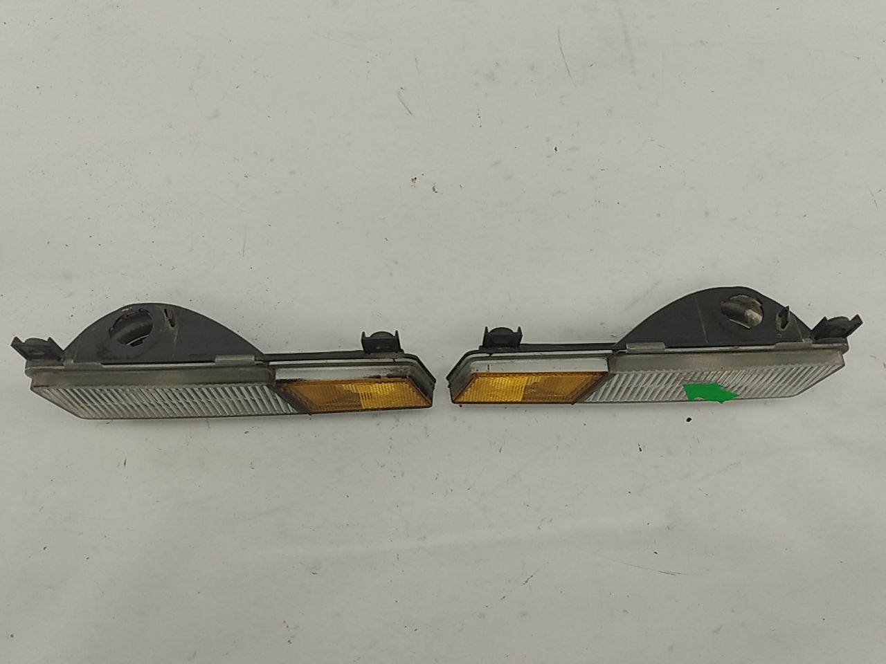 Chevrolet Corvette Pair Of Front Corner Lights