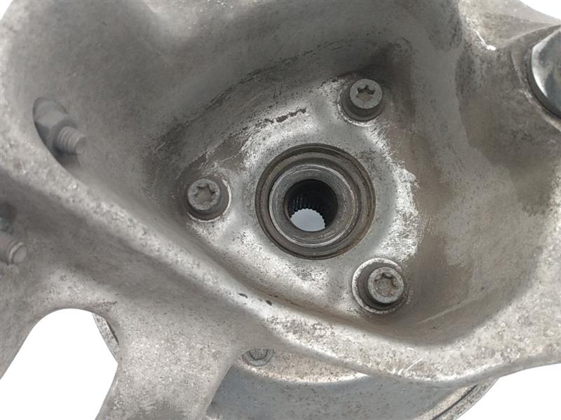 Chevrolet Corvette Rear Left Hub