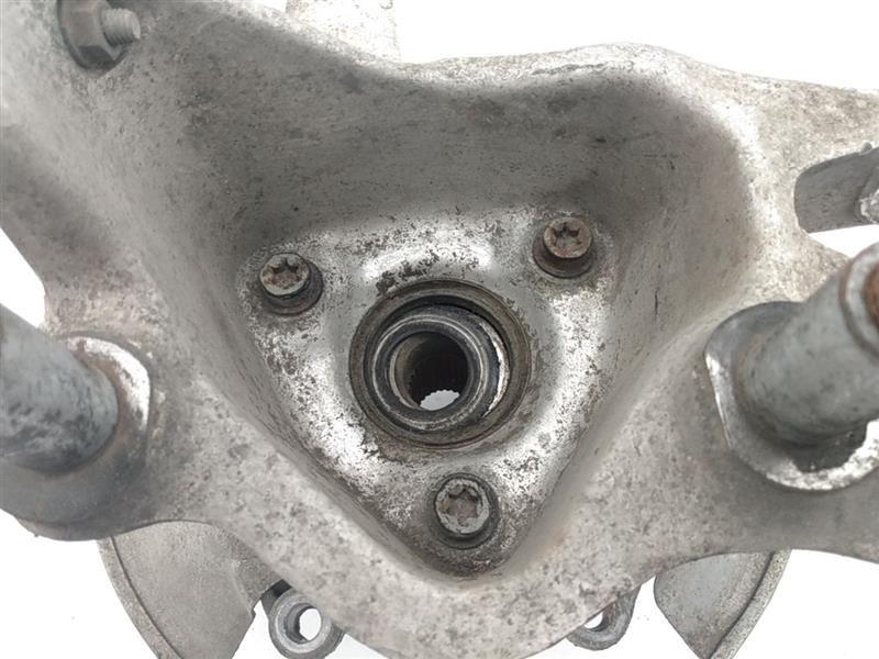 Chevrolet Corvette Rear Right Hub