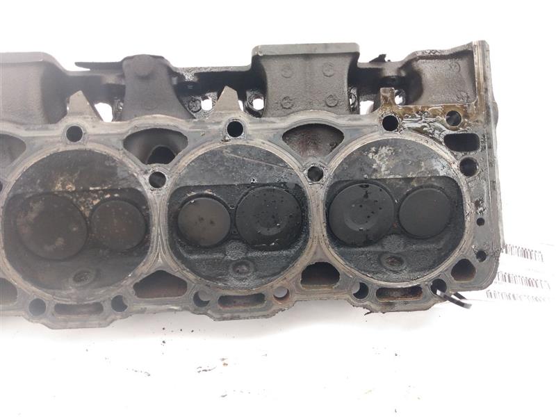 Chevrolet Corvette Cylinder Head