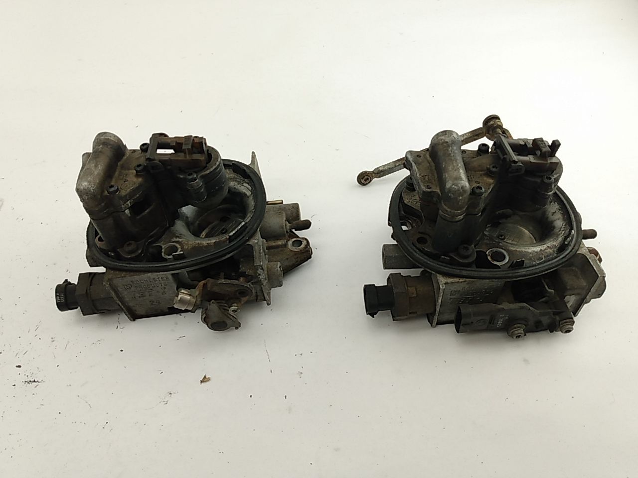 Chevrolet Corvette Pair Of Rochester Carburetors