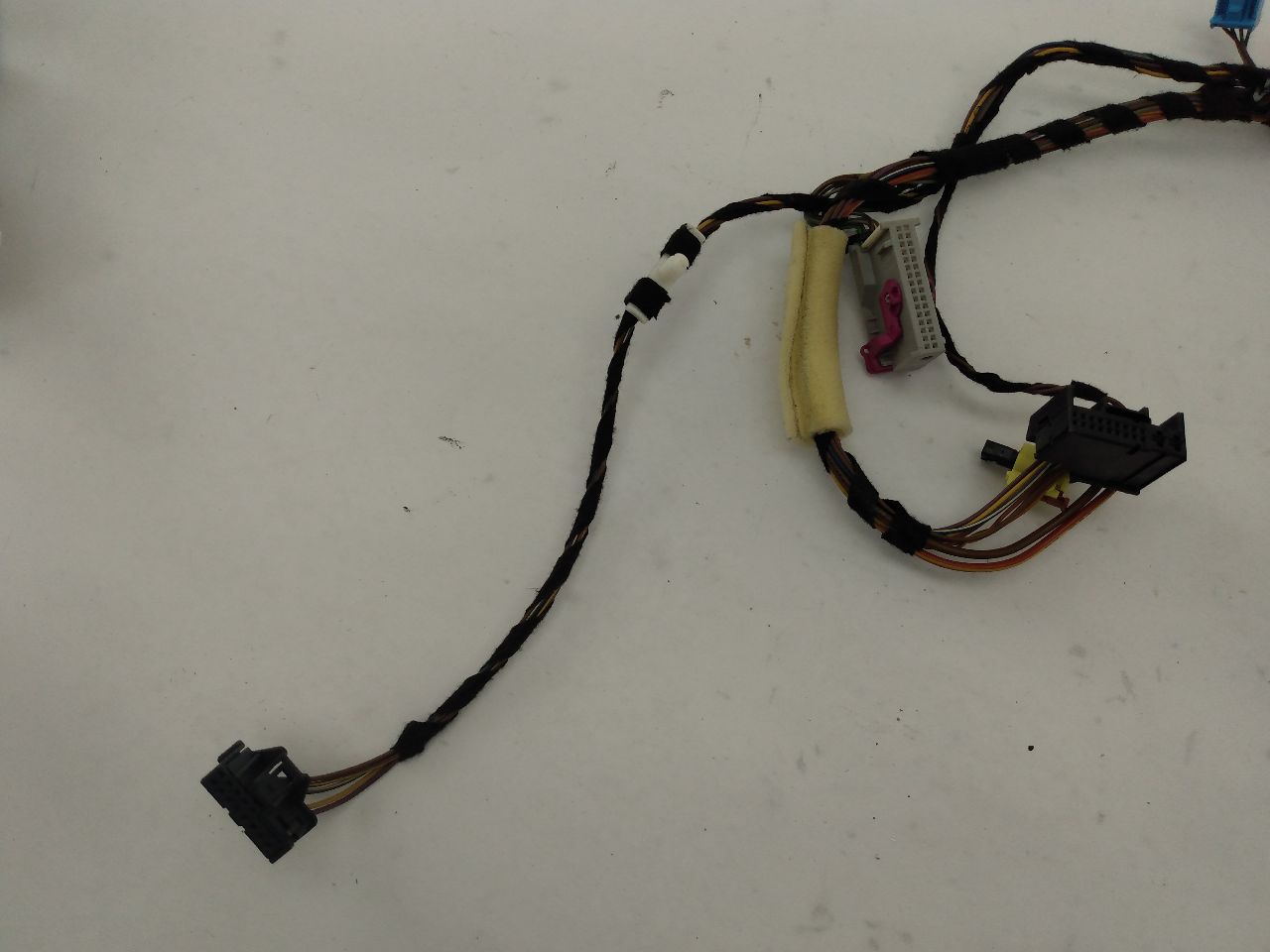 Volkswagen GTI Front Right Door Wire Harness - 0