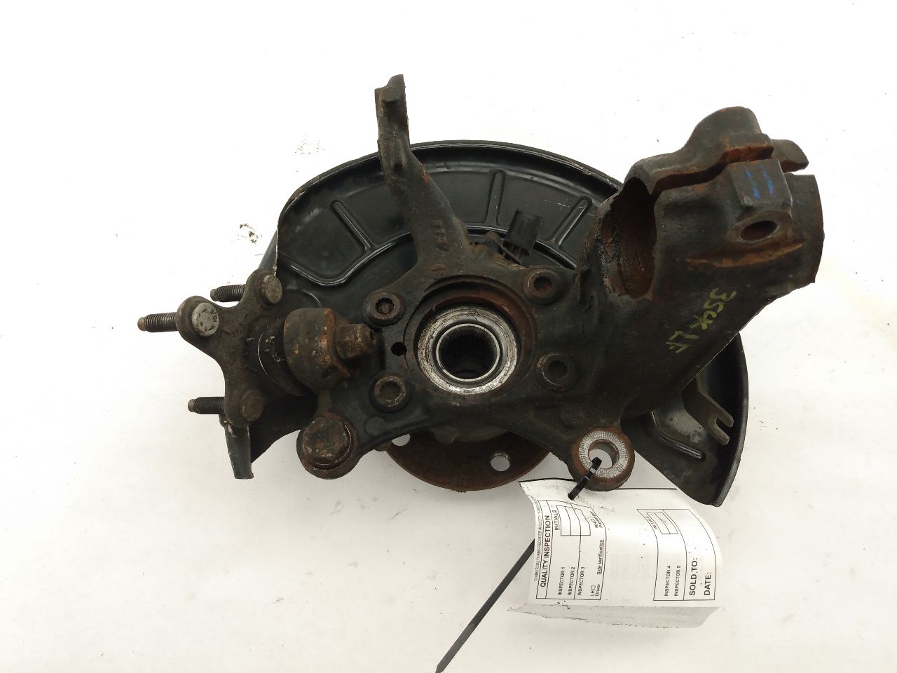 Volkswagen GTI Front Left Hub