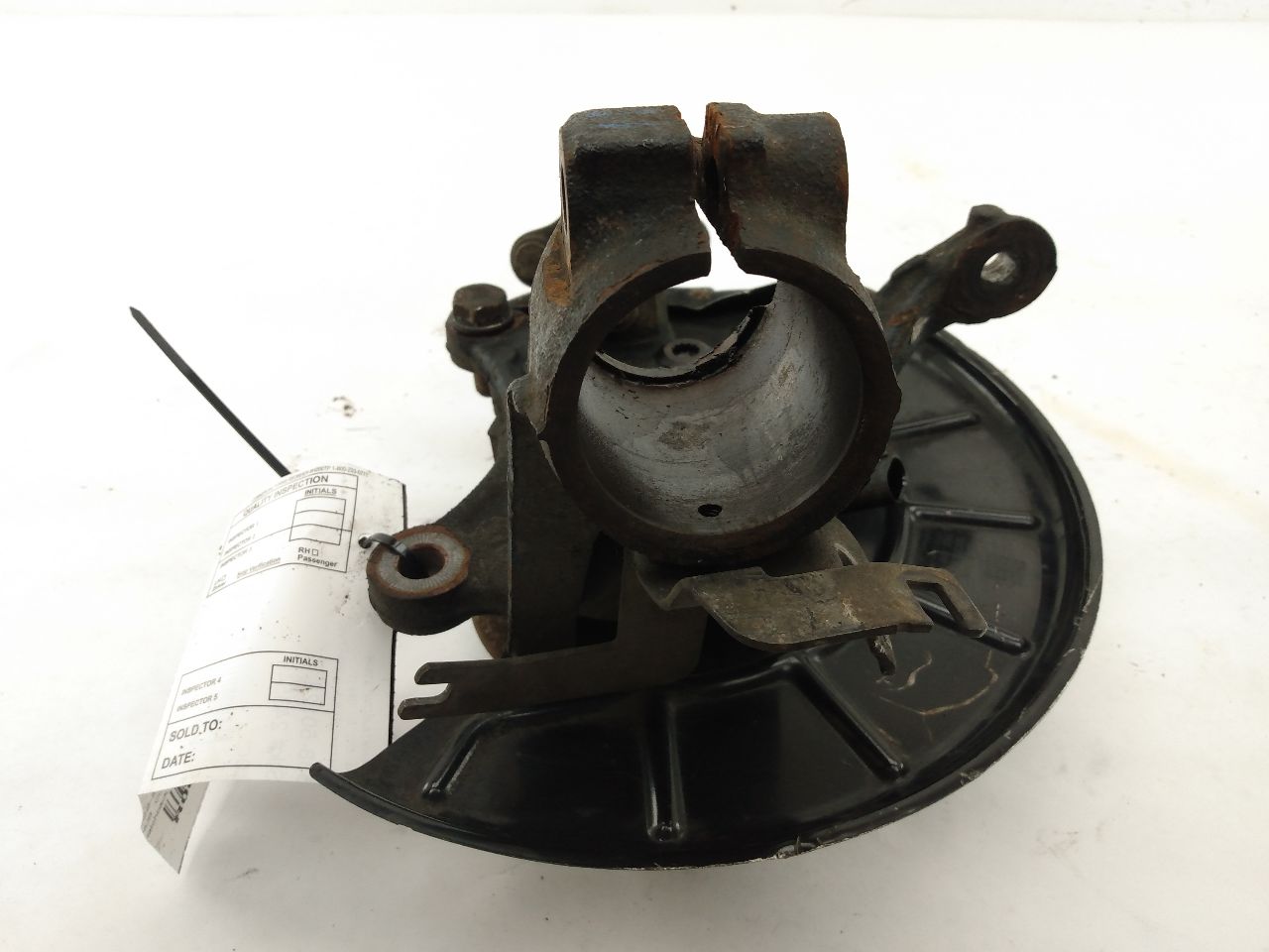 Volkswagen GTI Front Left Hub