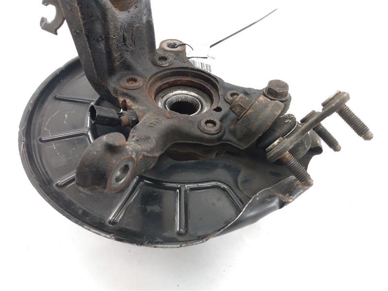 Volkswagen GTI Front Left Hub