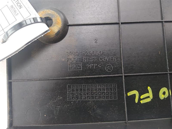 Hyundai Tiburon Dead Pedal