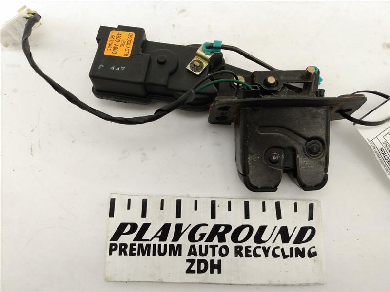 Hyundai Tiburon Trunk Lid Latch