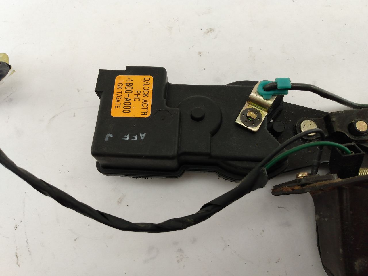 Hyundai Tiburon Trunk Lid Latch - 0