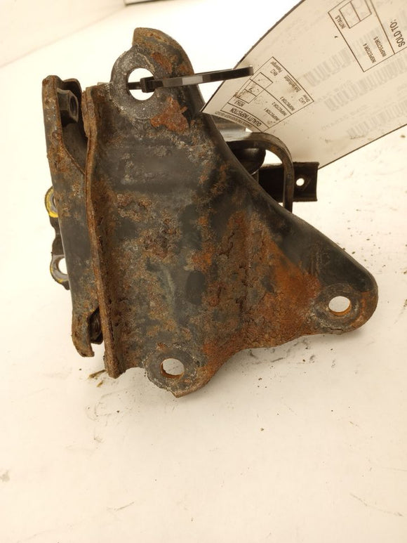 Hyundai Tiburon Engine Mount
