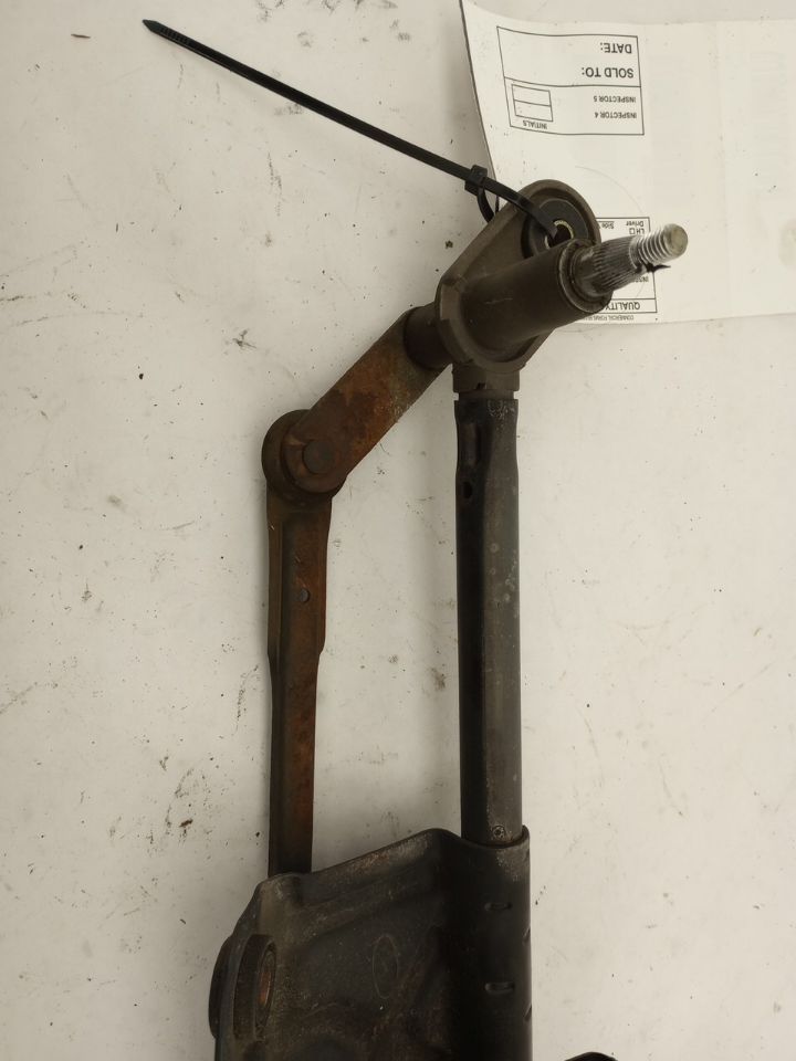 Hyundai Tiburon Windshield Wiper Motor With Transmission - 0