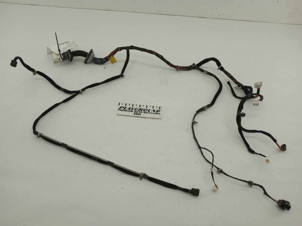 Hyundai Tiburon Front Left Door Wire Harness