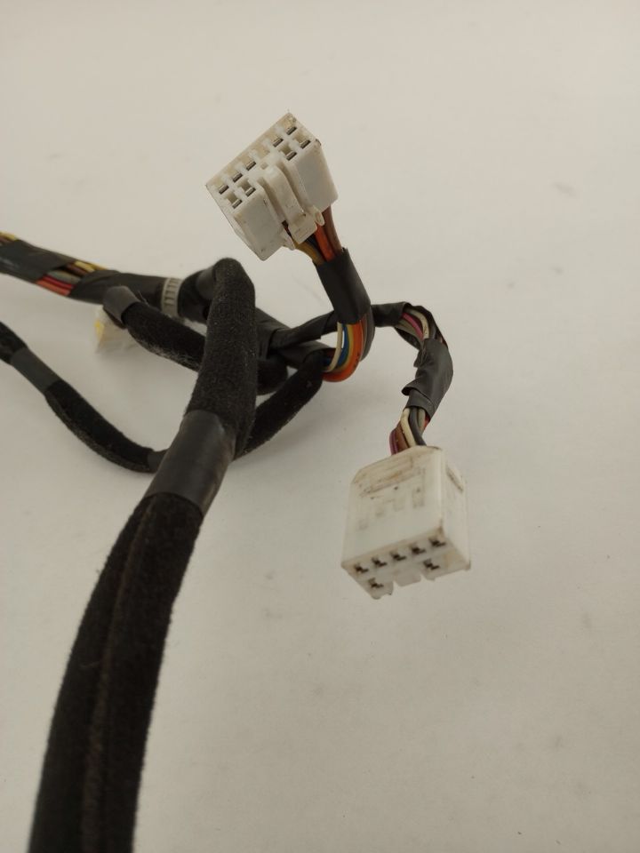 Hyundai Tiburon Front Left Door Wire Harness