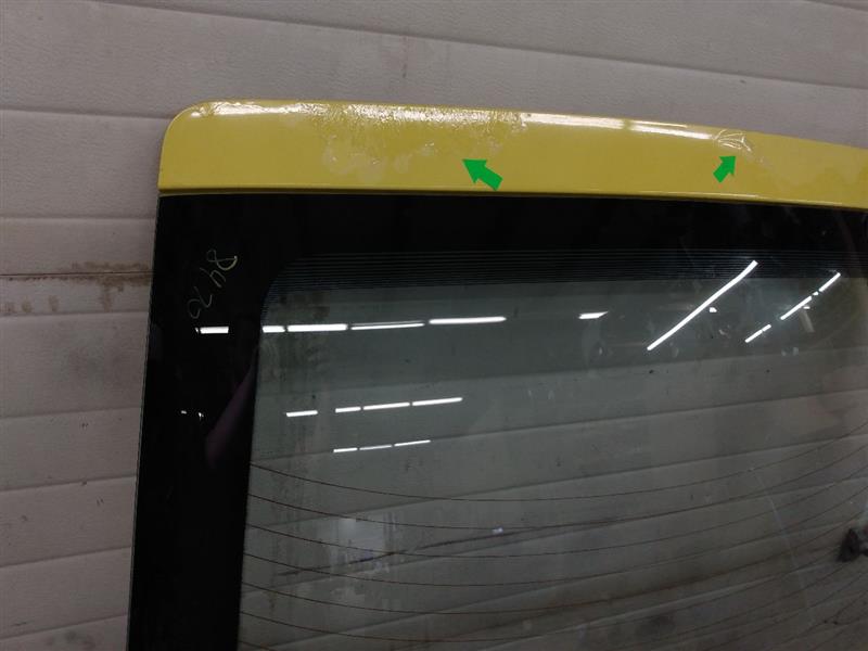 Hyundai Tiburon Decklid - 0