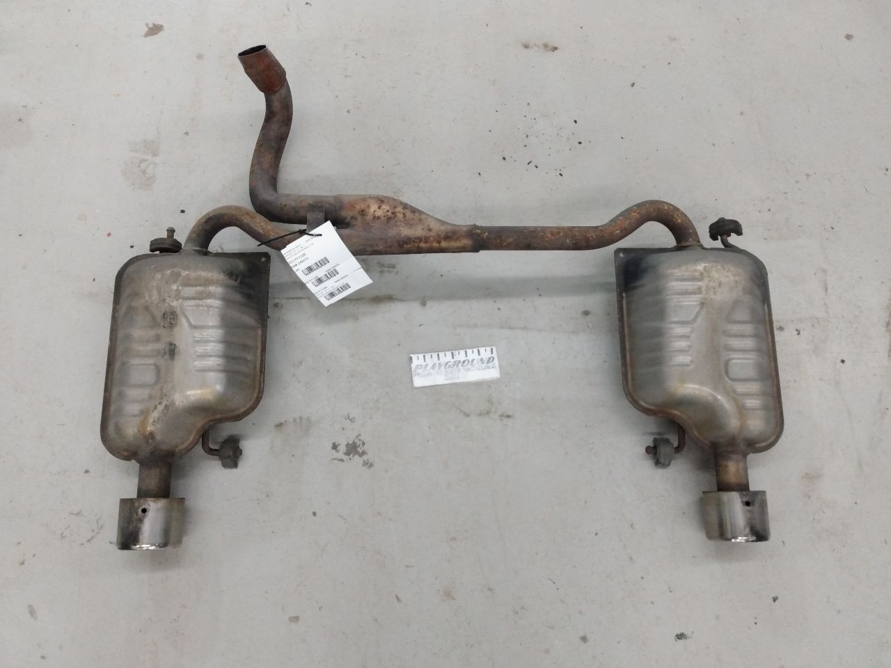 Hyundai Tiburon Muffler
