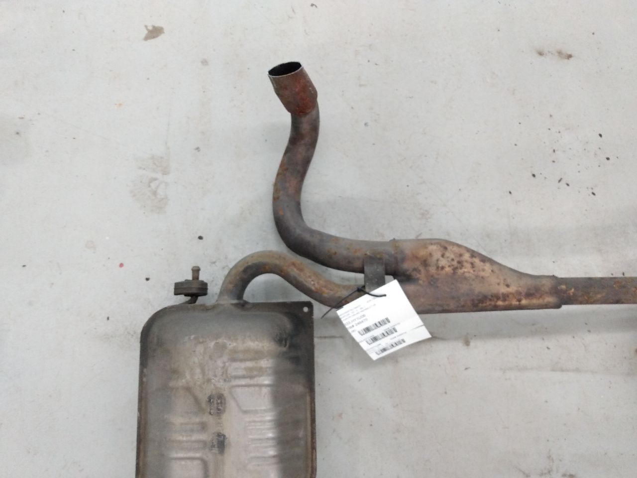 Hyundai Tiburon Muffler