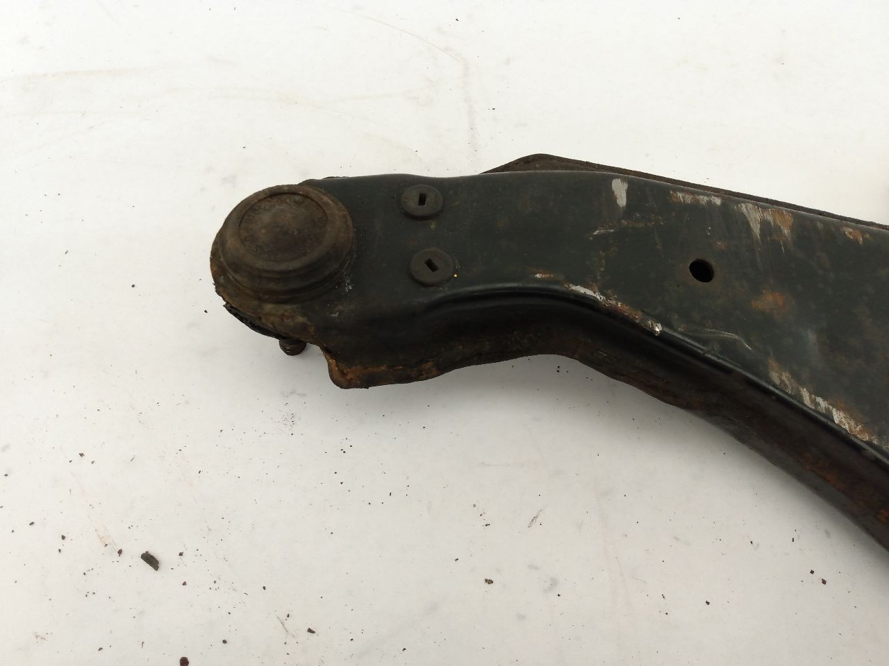 Hyundai Tiburon Front Right Lower Control Arm