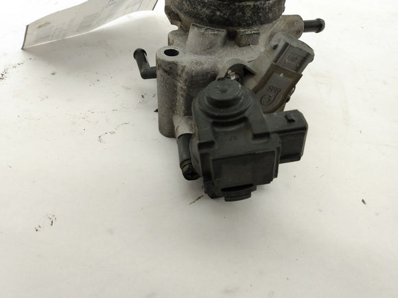 Hyundai Tiburon Throttle Body