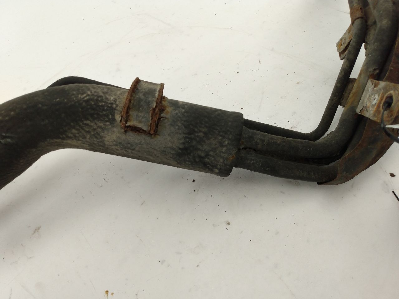 Hyundai Tiburon Fuel Filler Neck