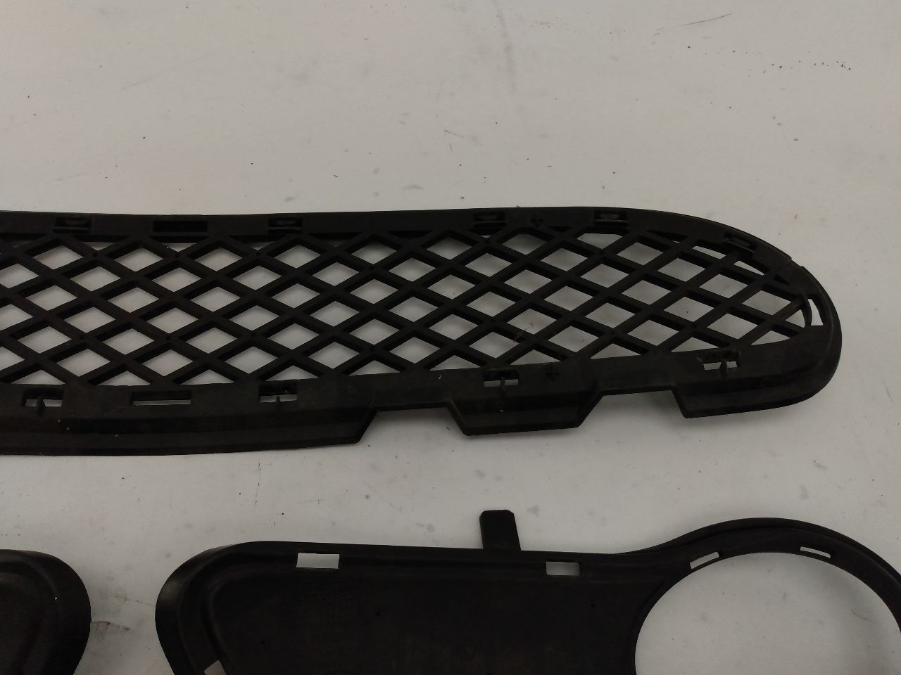 Mercedes C230 Set Of Front Bumper Grilles