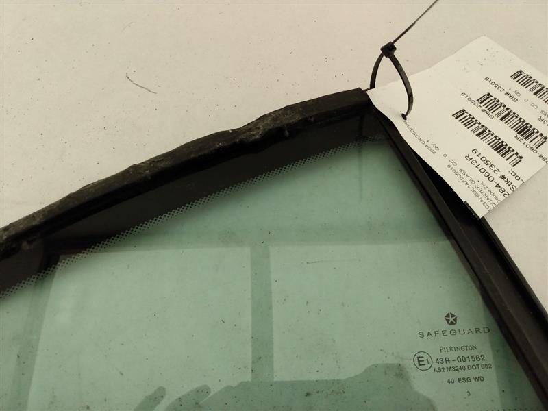 Chrysler Crossfire Rear Right Quarter Glass
