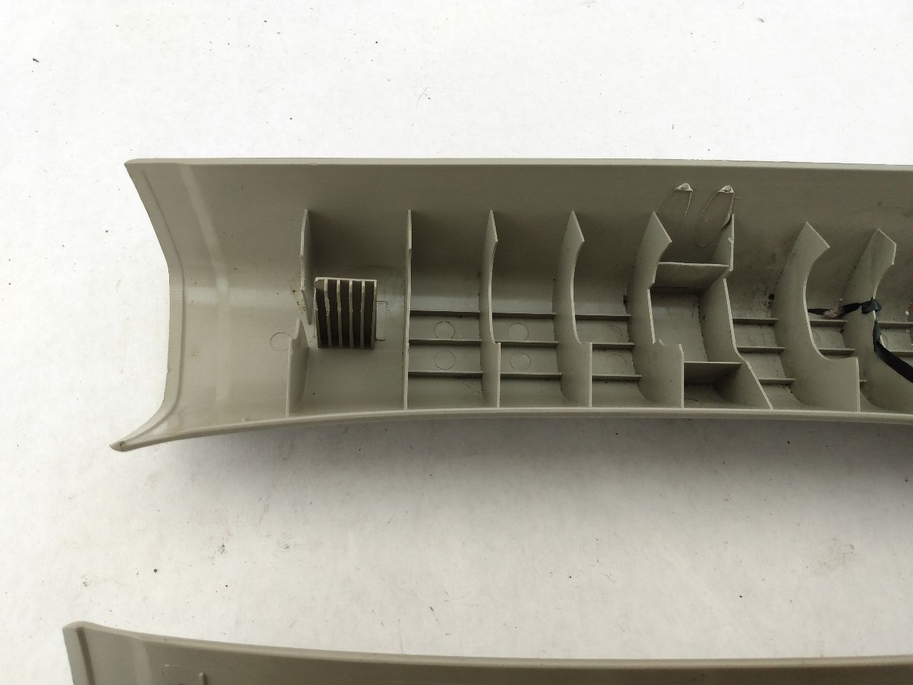 Chrysler Crossfire Pair Of Interior A Pillar Trim