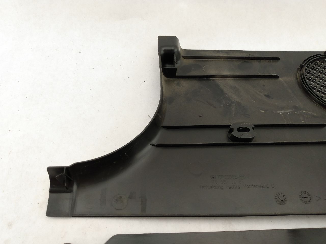 Chrysler Crossfire Pair Of Front Kick Trim Panels