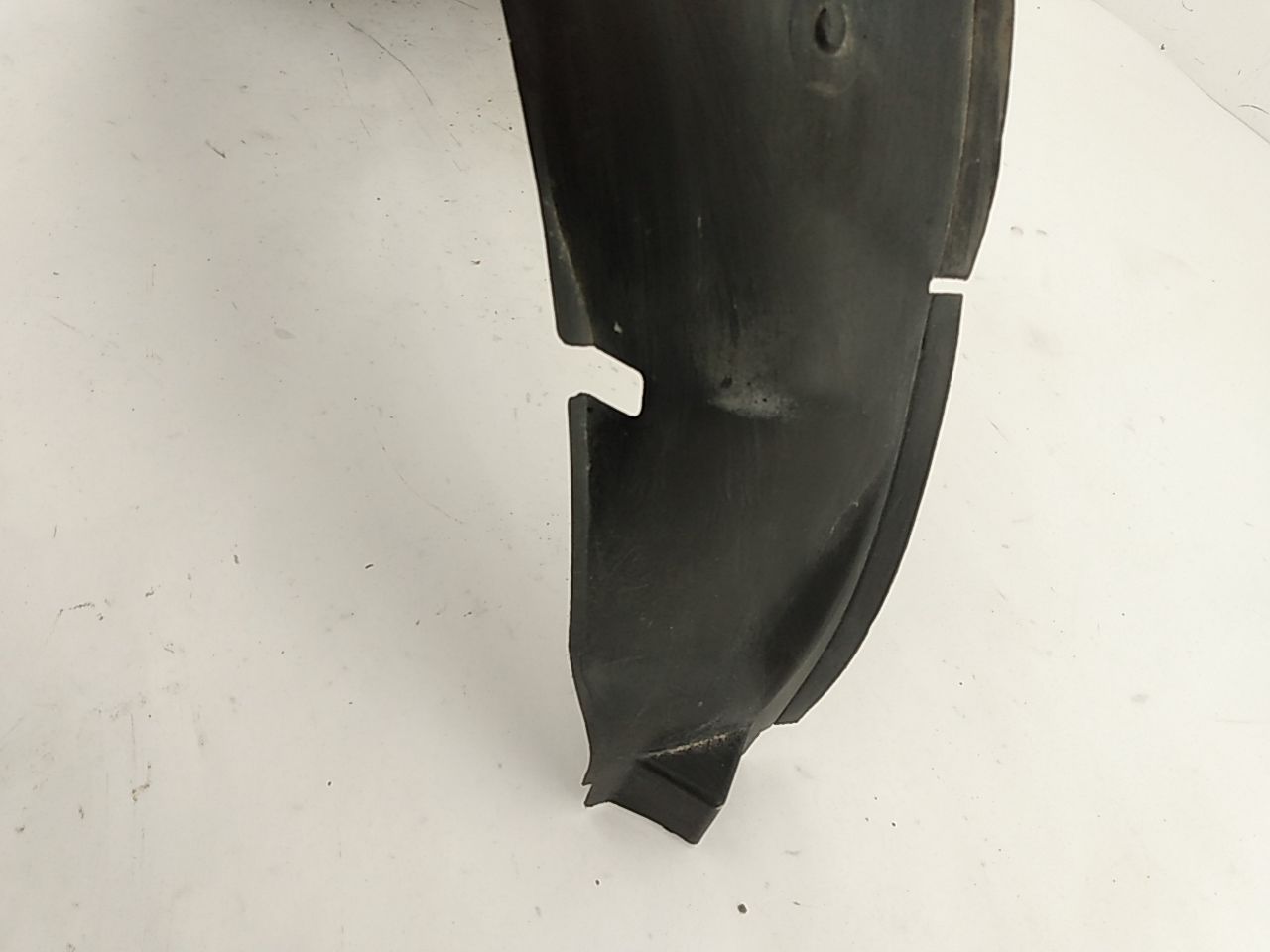Chrysler Crossfire Front Right Fender Liner