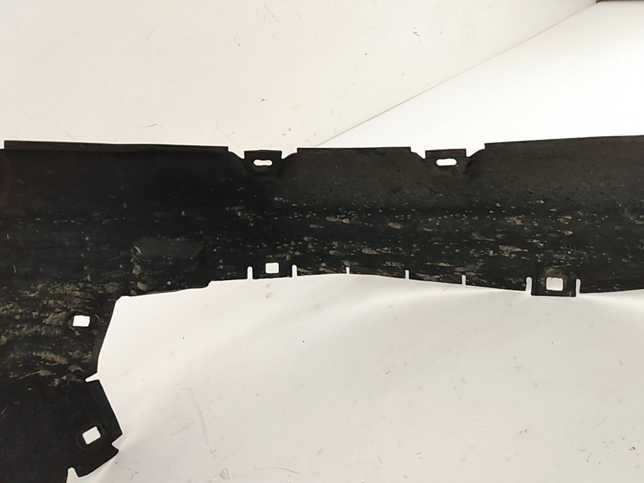 Chrysler Crossfire Front Right Fender Liner